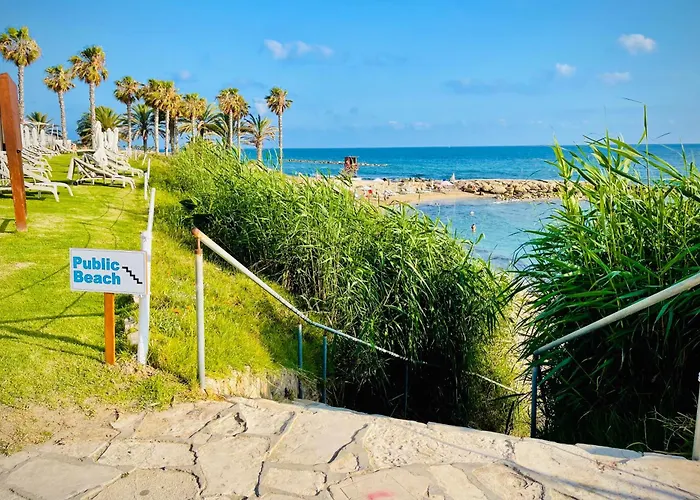 Townhouse By The Sea Pirate Harbor * Paphos