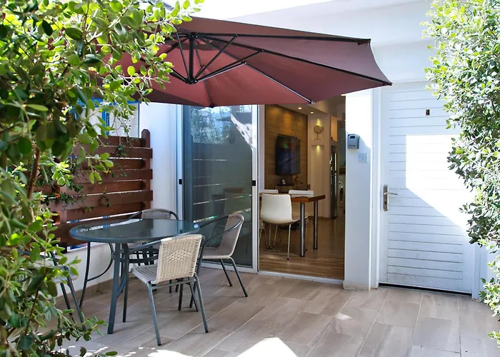 Townhouse By The Sea Pirate Harbor アパート