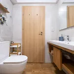 Pirate Harbor Townhouse - Walk To - Patio *