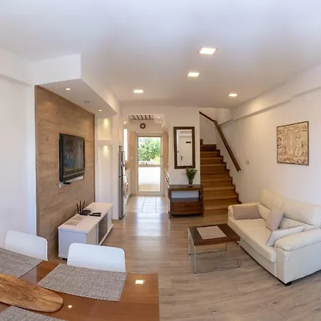 Townhouse By The Sea Pirate Harbor *